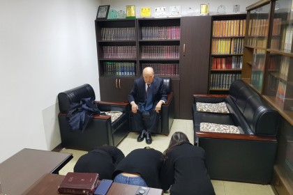 원로목사님 설날 세배-교역자, 청소년부, 청년부